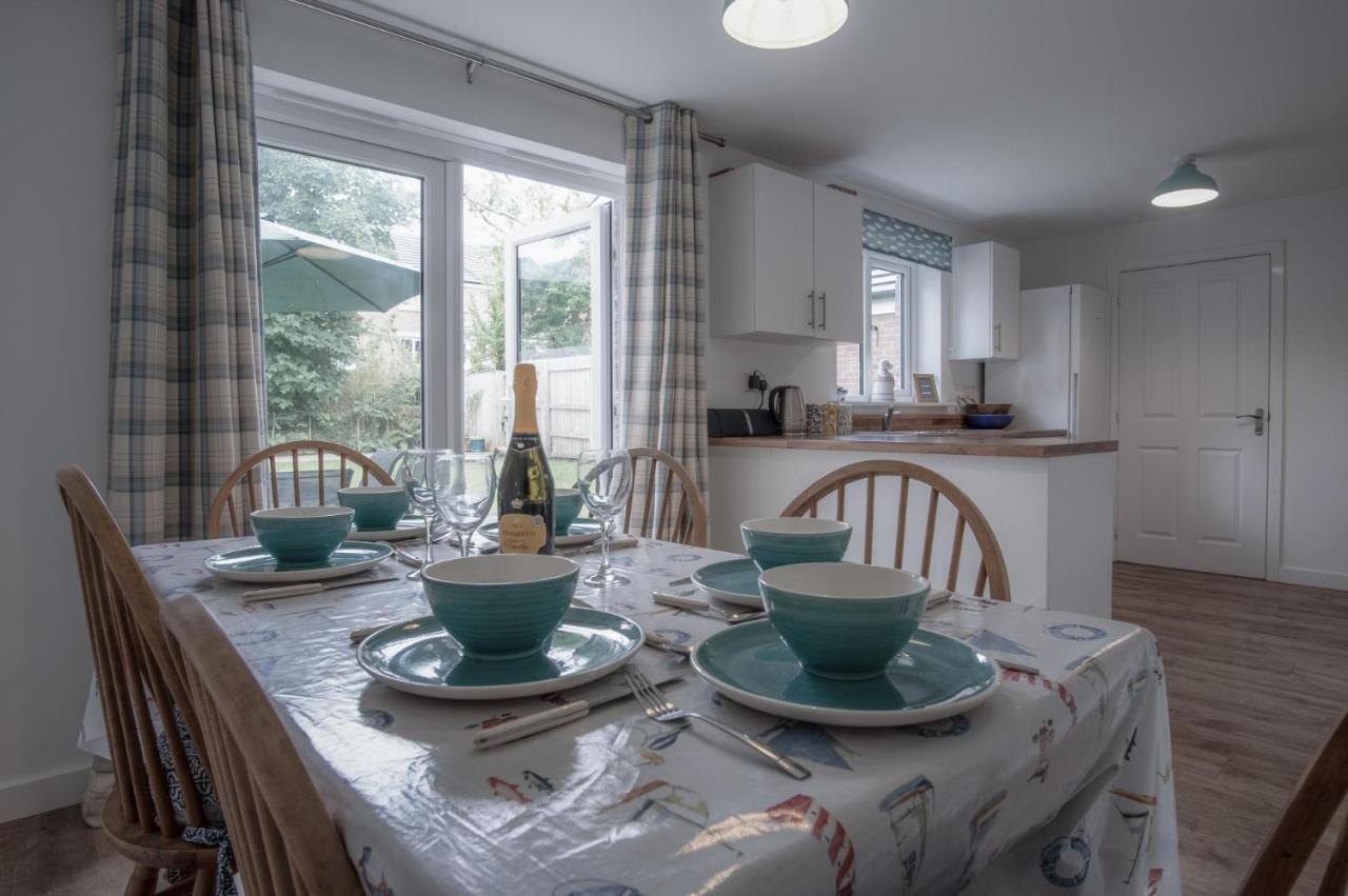 Maes Yr Odyn - 3 Bedroom Holiday Home - Narberth Exterior photo