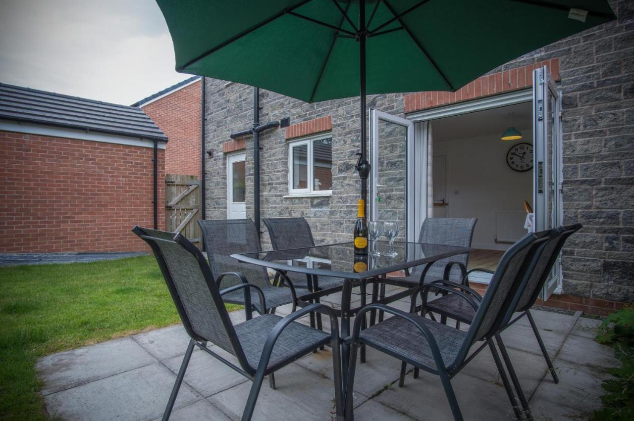 Maes Yr Odyn - 3 Bedroom Holiday Home - Narberth Exterior photo